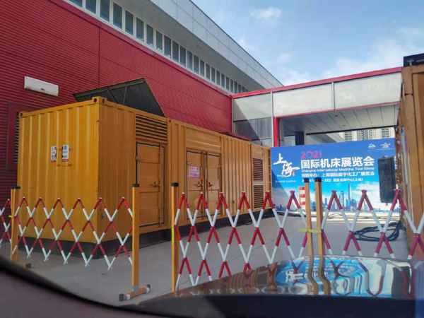 庆元发电车出租-发电机无电压或电压太低怎么办？